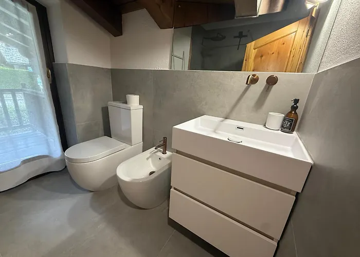 Nyaraló 2br 2ba Terrace, Amazing View & Parking Courmayeur