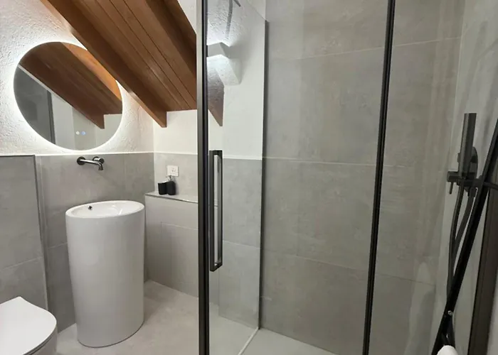 2br 2ba Terrace, Amazing View & Parking * Courmayeur