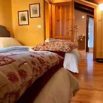 2br 2ba Terrace, Amazing View & Parking Holiday home