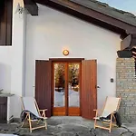 2br 2ba Terrace, Amazing View & Parking *