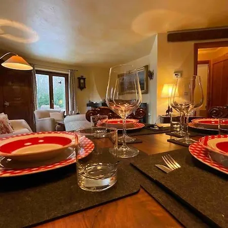 Holiday home Splendido Con Giardino Vista Monte Bianco *