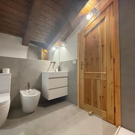 2br 2ba Terrace, Amazing View & Parking Feriehus Courmayeur
