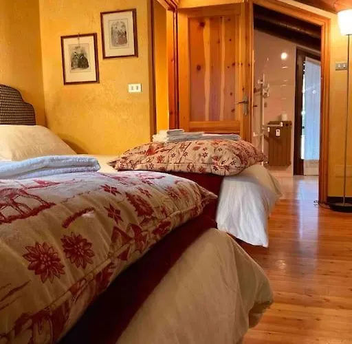 2br 2ba Terrace, Amazing View & Parking Tatil Evi