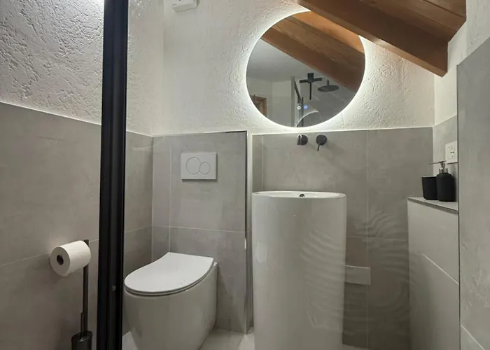 2br 2ba Terrace, Amazing View & Parking *